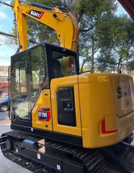 7 toneladas de segunda mão Sany Excavator Motor modelo V2607-DI-T-ET06e SY70C com 45,4kw de potência