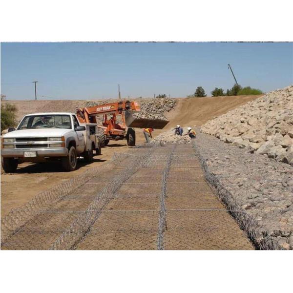 Low Carbon Wire 2.4mm 80x100mm Gabion Wire Mesh For River Bank