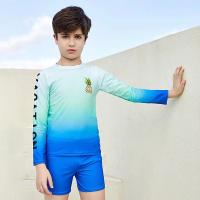 Le garçon bleu progressif d'ensemble des vêtements de bain 3PCS a dédoublé allègrement de longs vêtements de bain extérieurs de garçons de douille