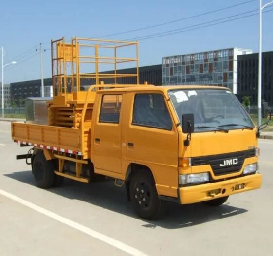 el camión telescópico 300KG del 14M montado Scissor la elevación con el brazo de elevación del acero de manganeso