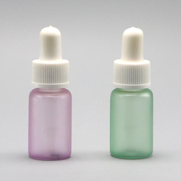 Botella de gotero de plástico PET de forma redonda de 15 ml con tapa de gotero personalizada de grado médico.