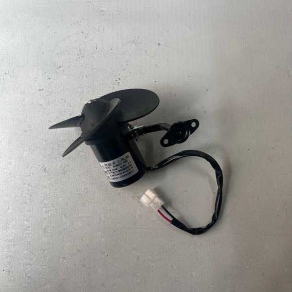 Ventilateur de cabine de camion et de bus à lame en silicone BA8027 de 5 pouces 24V