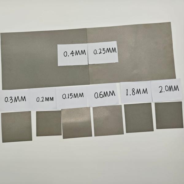 Ultra Thin Porosity High Nickel Sintered Felt Porous Breathable Nickel Felt