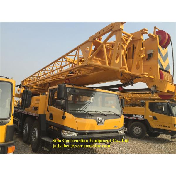 Yellow Telescopic Truck Crane 50t Boom Hydraulic Mobile Truck Crane QY50KA