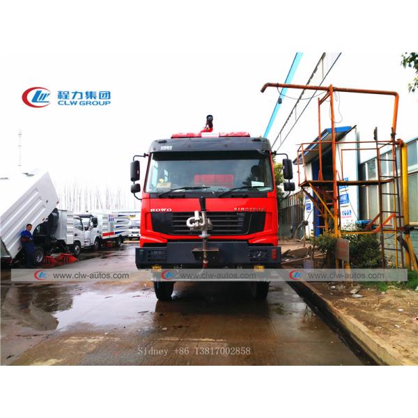 Тележка спасения огня Sinotruk Howo 4X4 Offroad с двигателем дизеля