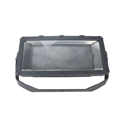 200 watts 5700k 120lm/W conduziram a iluminação do campo de esportes