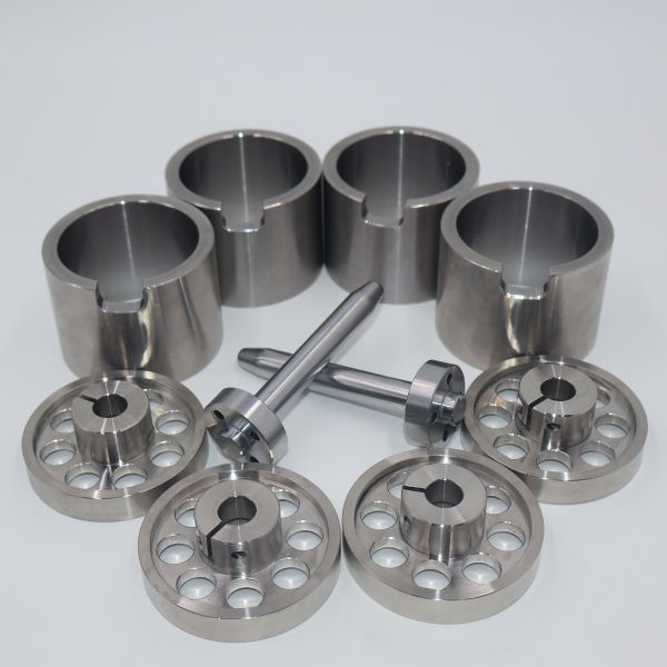 High Precision CNC Milling Parts ±0.01 Mm Tolerance Customized Heat Treatment