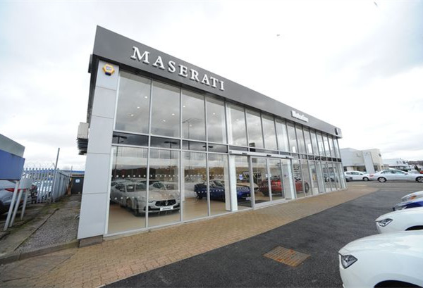 Конструкция дилерских полномочий конструкции Q235B выставочного зала автомобиля пяди 36.6m автомобильная