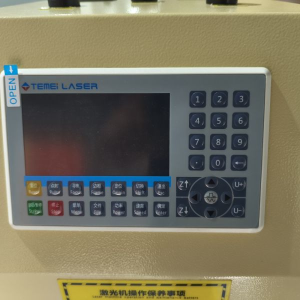 T9-L1390SCCD Single Lead Screw CO2 Laser Cutting Machine with CCD Edge Patrol Cutting and 130W/150W Laser Power