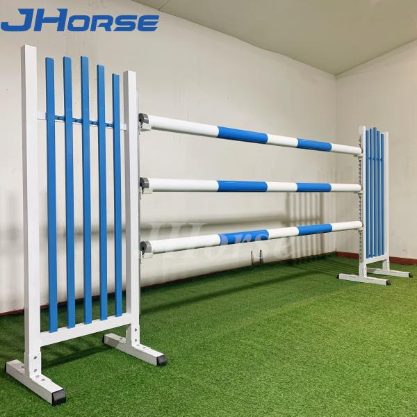 Equipamento para saltos de cavalo equestre Material de madeira para saltos de show