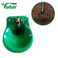 0.9l Caldeira de água para gado Equipamento de máquinas agrícolas Caldeira de plástico para gado/alimento para cabras