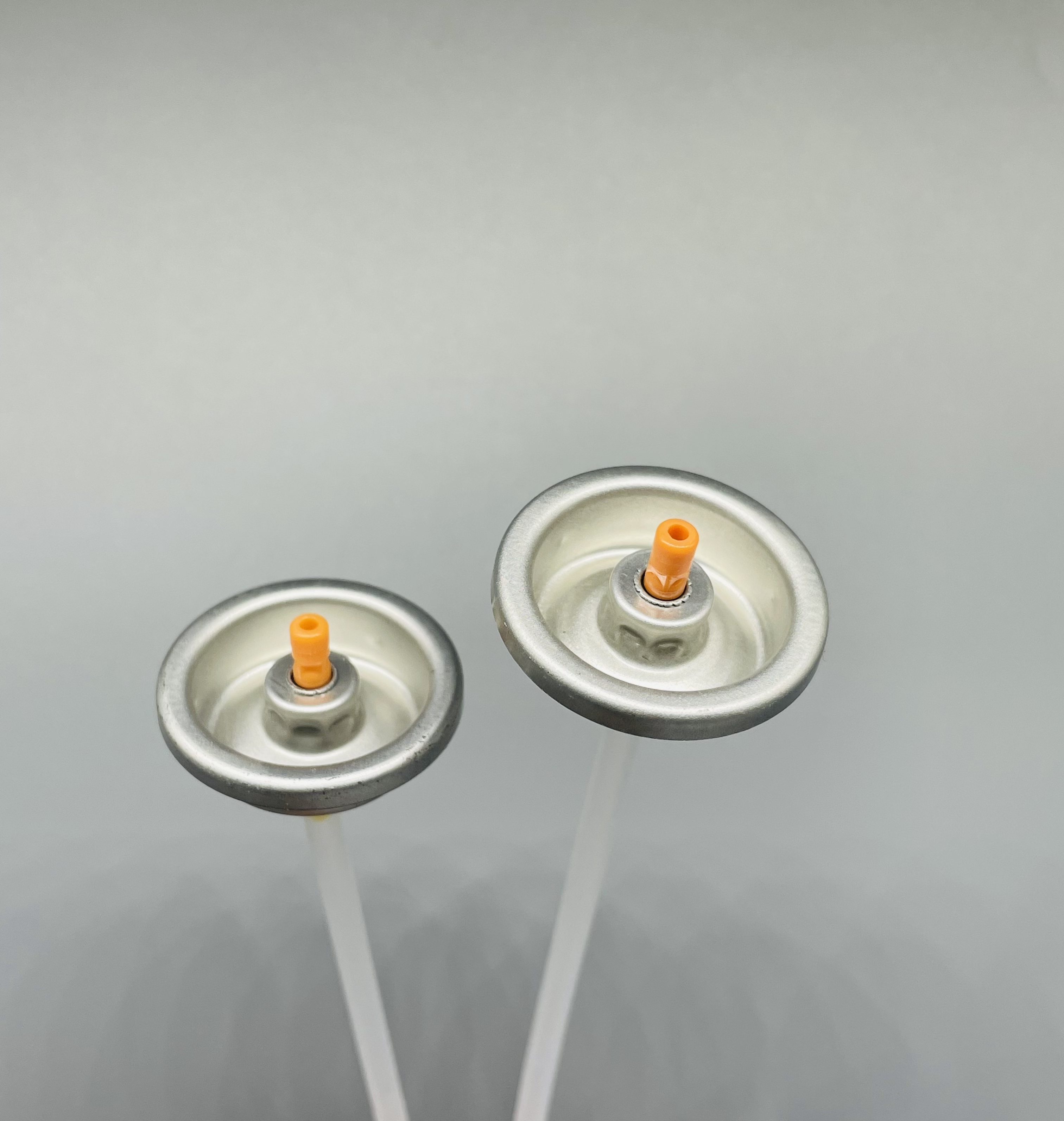 Controlled Foam Dispensing Aerosol Valve with Leak-Resistant Design for Versatile Grooming Product Application