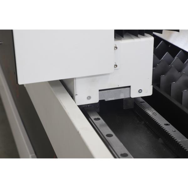 Cortador quente da fibra do laser da máquina de corte do laser da fibra da venda 1000w com boa qualidade