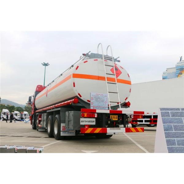 Large Capacity 8x4 FAW Diesel Fuel Storage Tank Truck Euro III Red Color