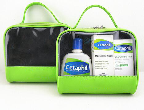 Large Capacity Clear Cosmetic & Toiletry Bags PVC For Travel