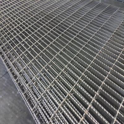 Heavy Duty Metal Grating with Customizable Bar Spacing YB/T4001-2007 Standard 2mm - 12mm Bar