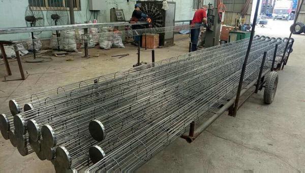 Round Silicone Dust Filter Bag 1m Carbon Steel Material ISO9001 Certified