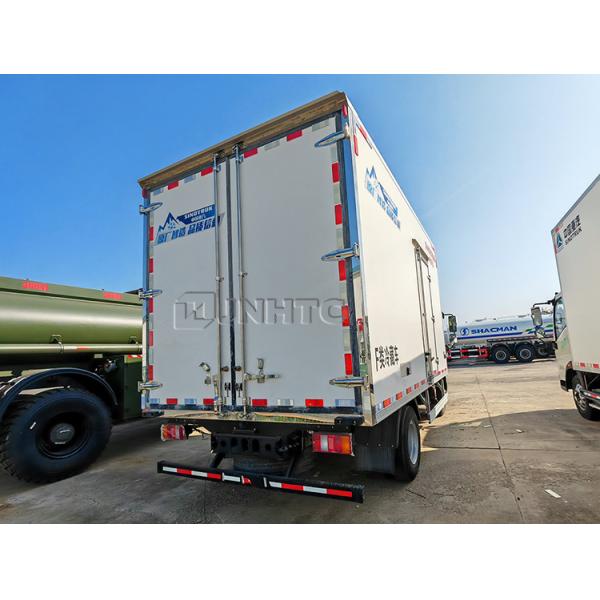 Nouveau camion réfrigérateur HOWO 4x2 camion de nourriture légère camions réfrigérateurs