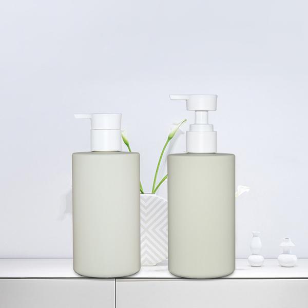 Пластиковая лосьонная бутылка с мягким прикосновением 300 мл круглая форма с матовым насосом