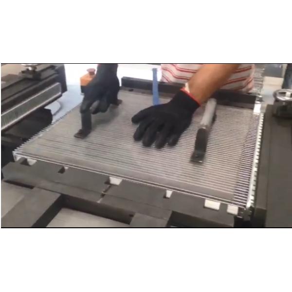 Constructor estable Machine 0.6MPa de la base del radiador del PLC del funcionamiento