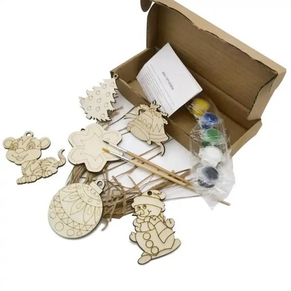 New home appliances beautifully decorated wood chips