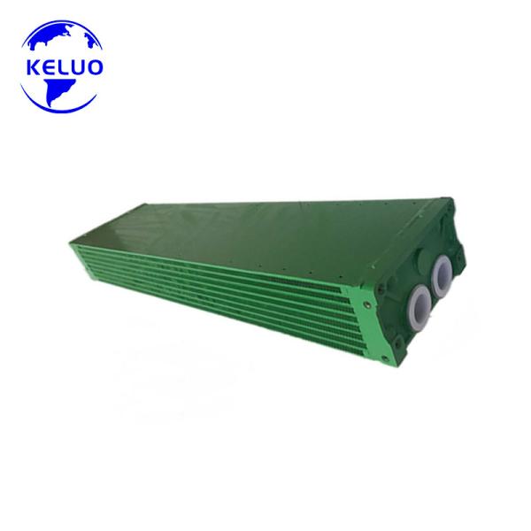 部品番号 04147615 オイルクーラー デュッツエンジン部品 - カートンボックスでの梱包