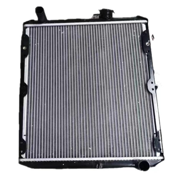Truck Parts Radiator 1301ZB6-001 1310310-T13L0 with Standard Size Radiator Assembly