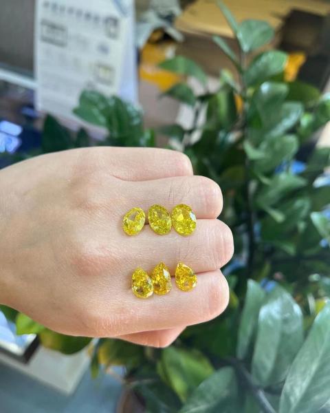 10 o laboratório oval de Mohs VVS-VS criou o diamante amarelo IGI certificado