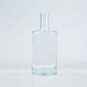 Super Flint Glass Liquor Bottles 750ml Crystal White Cork Closure Spirits 760g CY-842