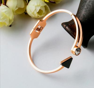 Fashion Jewelry 18K Gold Color Simple Bangle Stainless Steel Adjustable Bangle