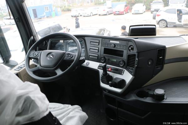 Delivery Function Mercedes Trailer Head Road Tractor Euro 4 Heavy Duty 530HP Trucks