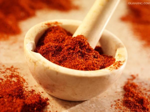 Sauce d'accompagnement asperme à poudre de barbecue de piments d'OEM Chili Powder Not Spicy Dehydrated  