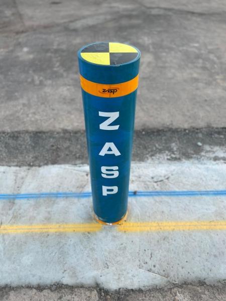 IWA 14-1 PAS 68 K4 M30 Bollards fixes pour la protection du périmètre