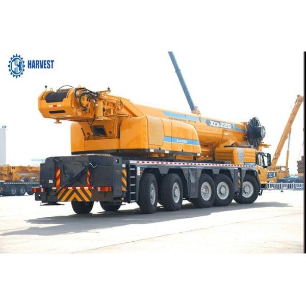 guindaste de 220 toneladas de gerencio do caminhão do crescimento da seção da altura 7 da grua do diâmetro 108m de 18.5m