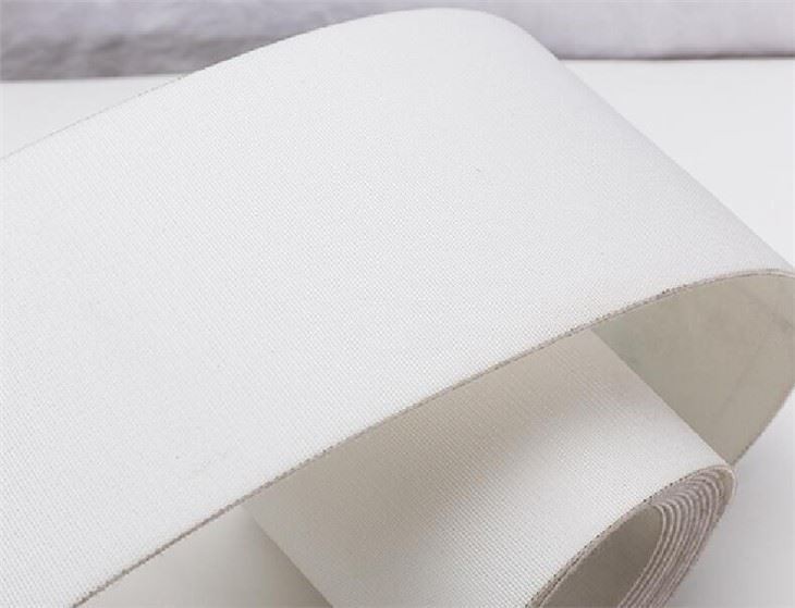 White Food Grade PVC Smooth Surface Conveyor Belt 2mm-6mm Thickness for Food Processing Industry