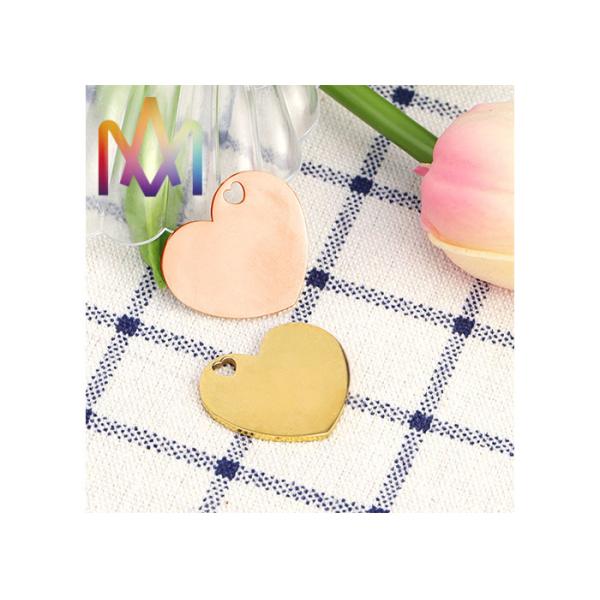 22X26mm никакое сердце Tarnish формируют выгравированные бирки шарма