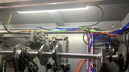 Fully Automatic High Speed Three Servo Food Beverage Chemical Pouch Filling Horizontal multifunctional packaging machine