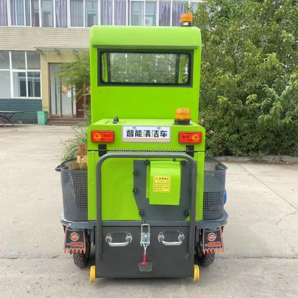 Barredora de piso multifunción eléctrica para calles y carreteras montada en camión con cuatro ruedas