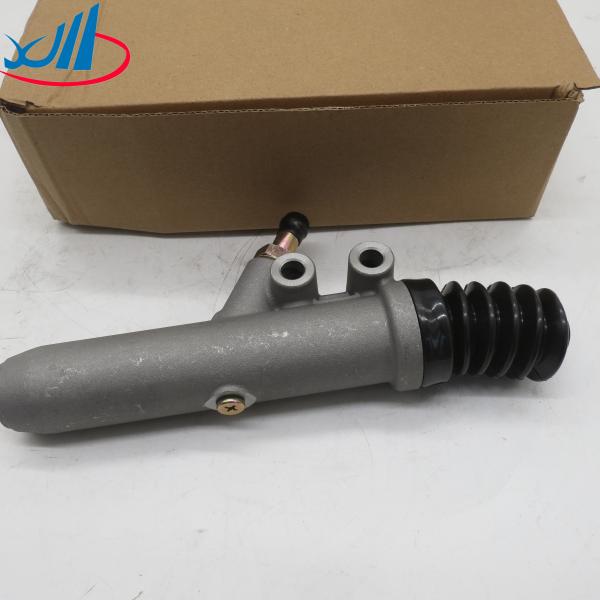 WG9123230024 Clutch Master Cylinder Hot Selling Diesel Engine Parts