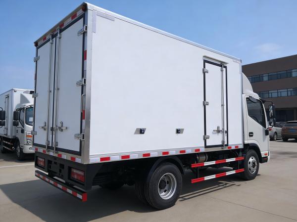 Foton Dongfeng JAC Jmc FAW HOWO Refrigeration Truck 2tons 3tons 5tons 10tons 15tons 20tons