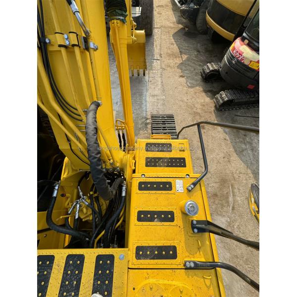 Used Komatsu Pc 200 Excavator Crawler Excavator Moving Type Maximum Digging Height 11000