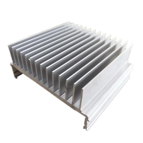 10.0m m 6061 perfiles de aluminio de la protuberancia del disipador de calor para la máquina