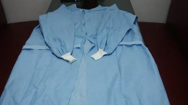 Breathable Spunbonded Disposable Surgical Gown Abrasion Resistant With Iso Certification
