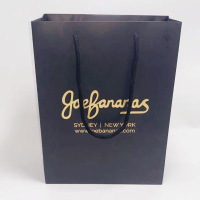 Boutique Card Recycled Paper Gift Bags Embossing Or Glossy Lamination