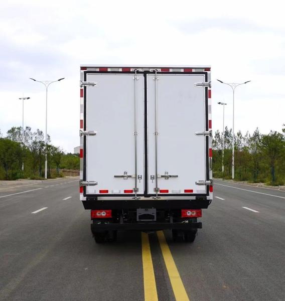 Foton Electric Cargo Truck 150hp-250hp Food Transport Refrigerator Box Truck