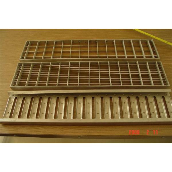 Galvanized Stair Tread Wholesaler Galvanized Steel Stairs Metal Steps Staircase Treads China T4 Type