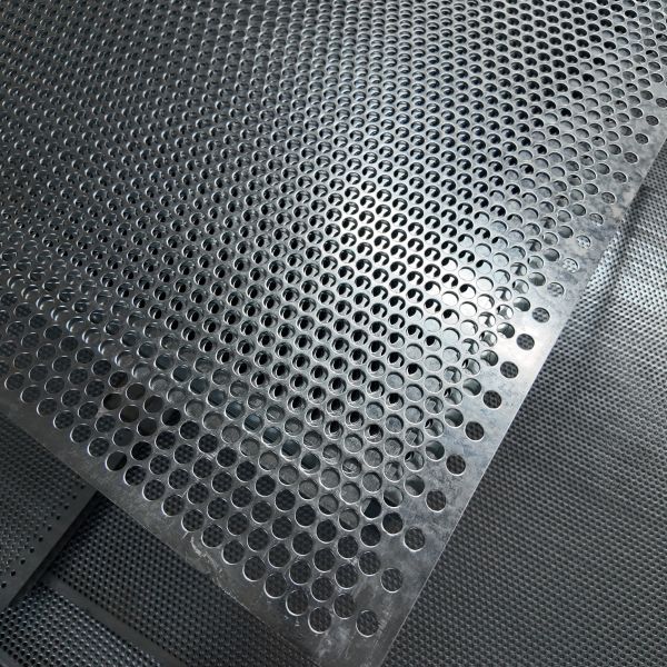Customizable Size Perforated Galvanized Steel Sheet For Stair Railing