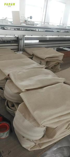 A agulha de Nomex PPS PTFE do poliéster sentiu o saco de filtro não tecido para o equipamento da poeira