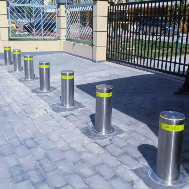 304 Stainless Steel Automatic Retractable Bollard Modern Car Parking Hydraulic Rising Road Safety Security Barrier for Outdoor