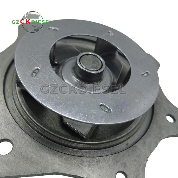 Pompes à eau 1817687C92 1817687C94 1817687C95 Pour moteur DT530 DT466